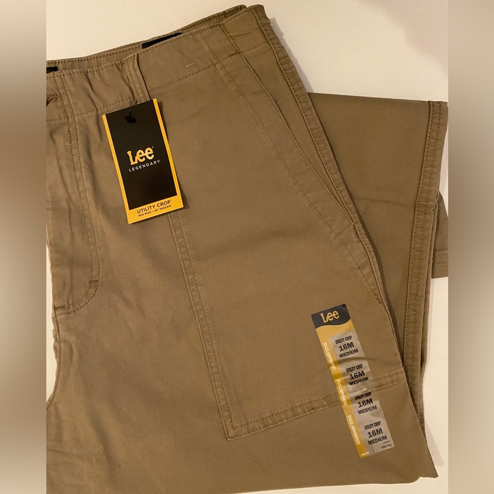 NWT Lee Women’s Legendary 26” Utility Crop Pant - Picture 7 of 11